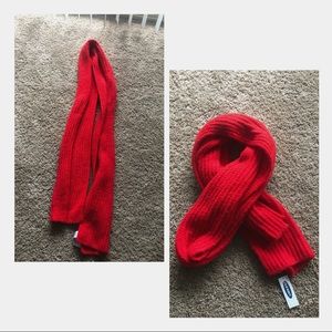 ❤️ Vibrant Red Scarf ❤️